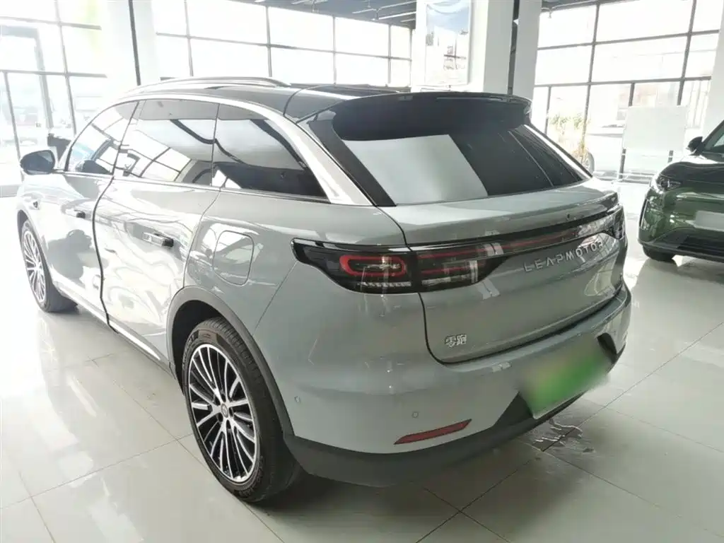 Leapmotor C11 2026 300