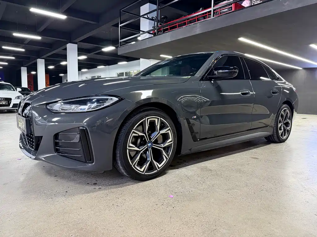 BMW i4 2022