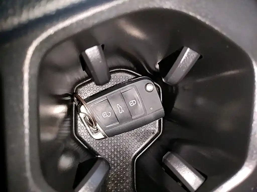 Volkswagen Tharu — миниатюра 9