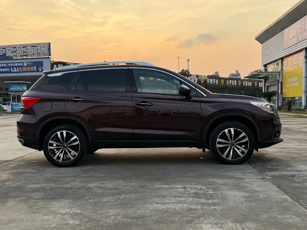 GAC Motor Trumpchi GS4 — миниатюра 13