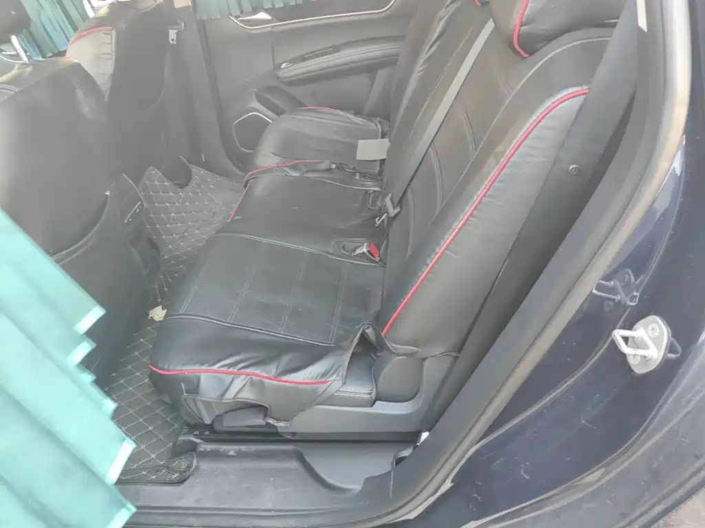 BYD MAX — миниатюра 17