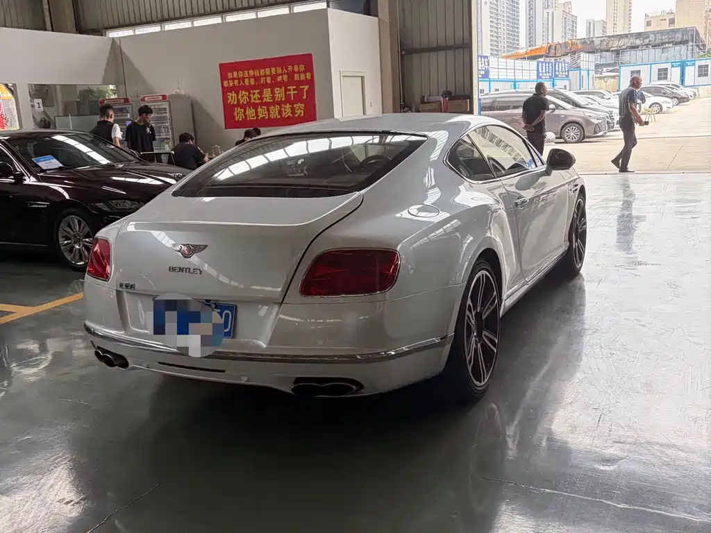 Bentley Continental — миниатюра 3