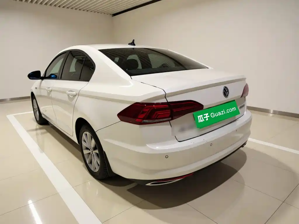 Volkswagen Bora — миниатюра 4