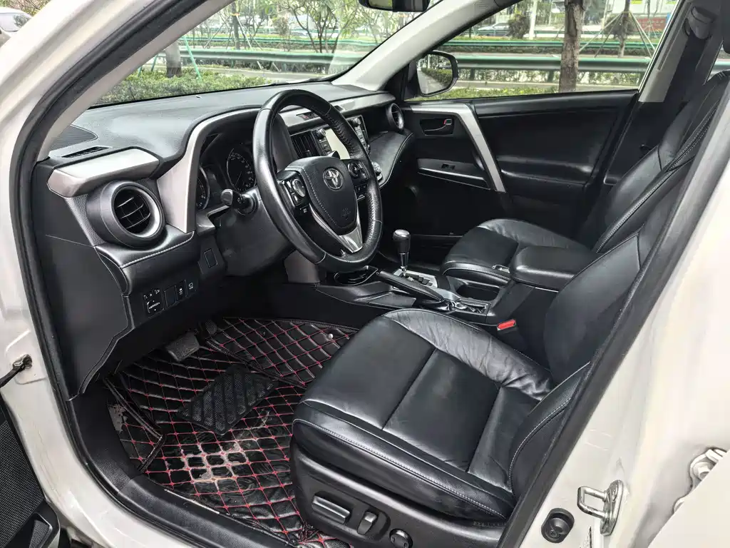 TOYOTA RAV4 RONGFANG