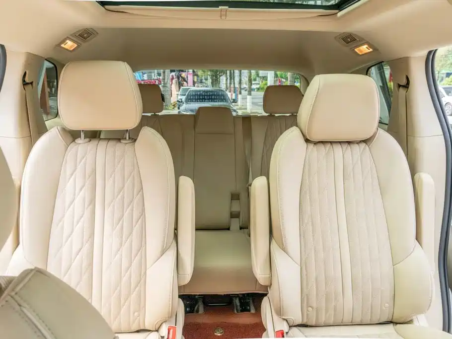 Buick GL8 2023 Luxury