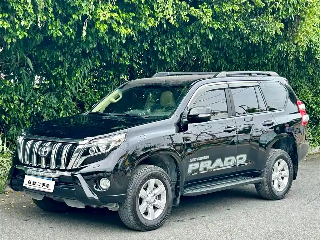 Toyota Land Cruiser Prado 2016 2.7L AT Luxury