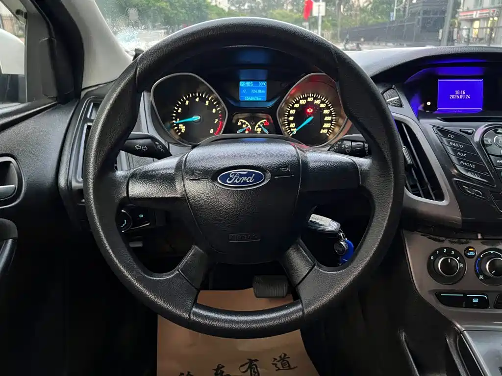 Ford Focus — миниатюра 9