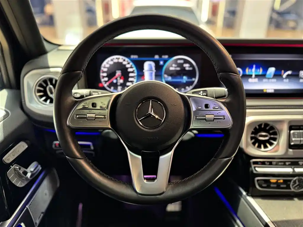 MERCEDES-BENZ G CLASS