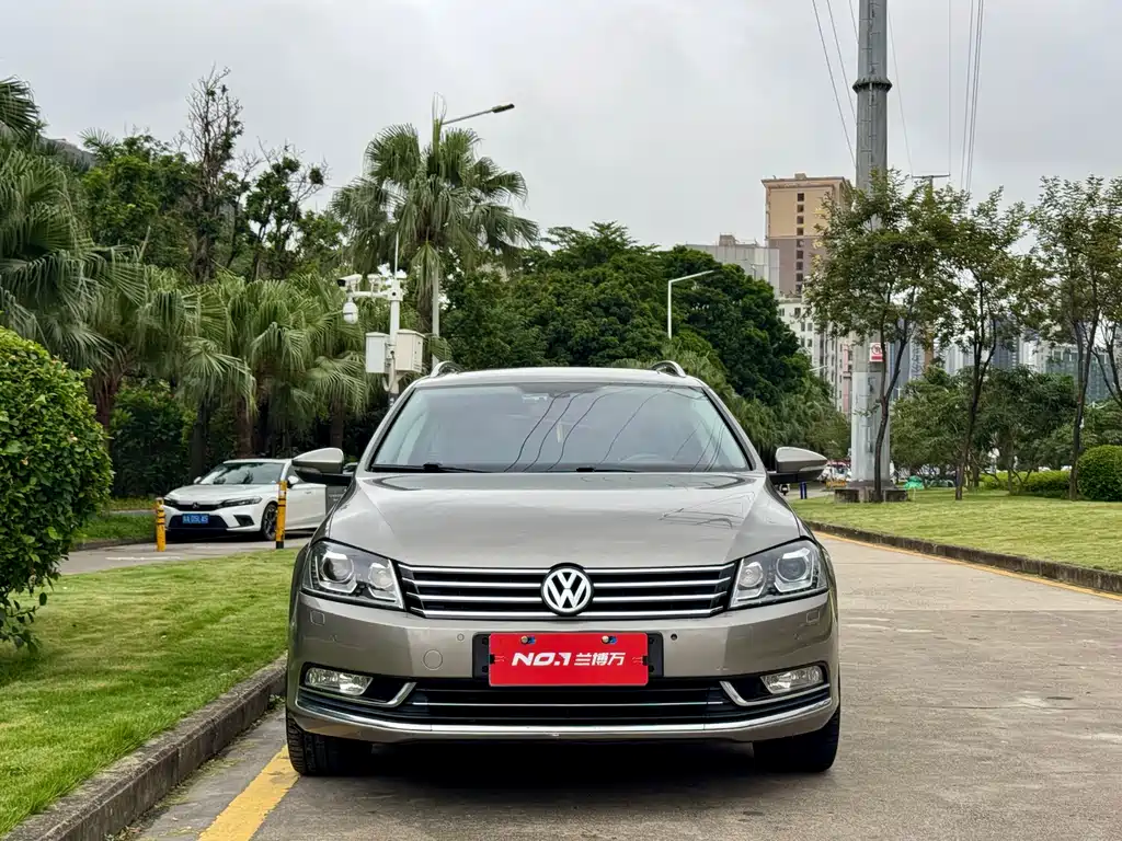 Volkswagen Magotan 2012 2.0TSI Luxury