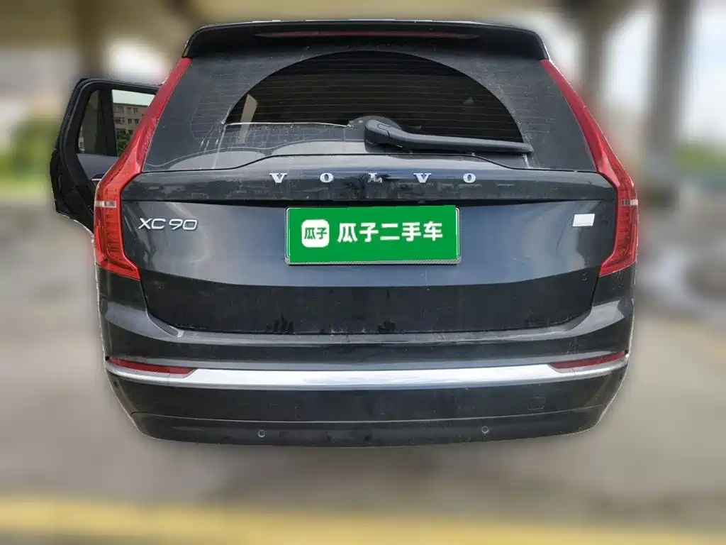 Volvo XC90 PHEV — миниатюра 5
