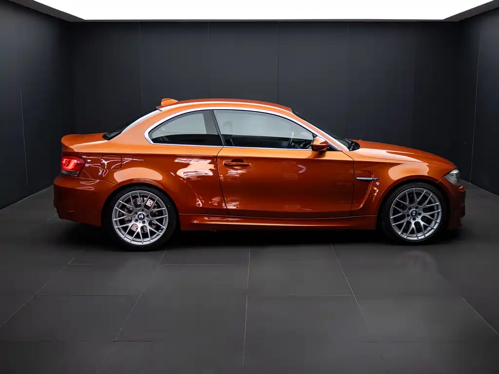 BMW 1 Series M — миниатюра 7