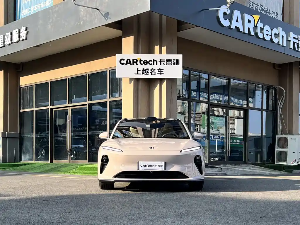 NIO ET5T — миниатюра 4
