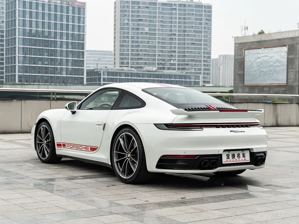 Porsche 911 2023 Carrera 3.0T
