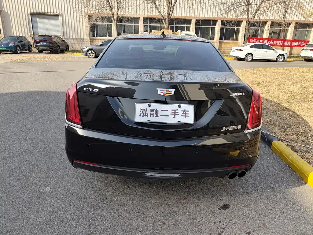 CADILLAC CT6
