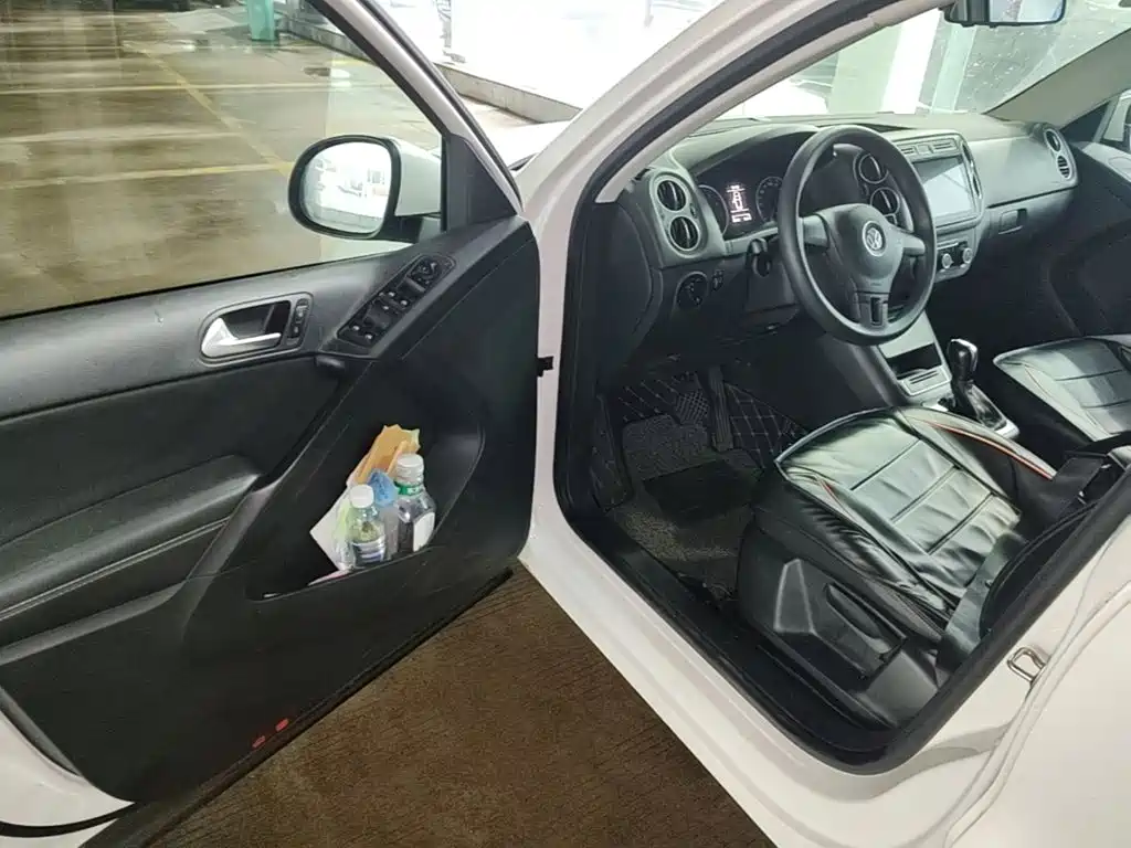 Volkswagen Tiguan — миниатюра 16