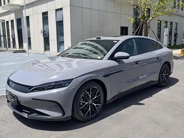 2025 BYD Han