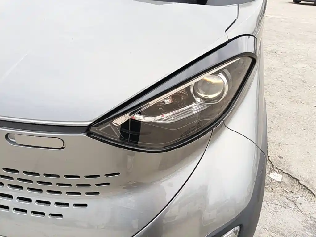 Baojun E100 — миниатюра 24