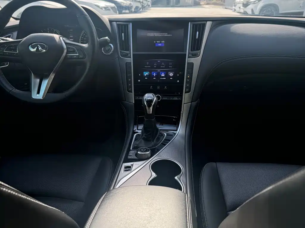 Infiniti Q50L — миниатюра 12