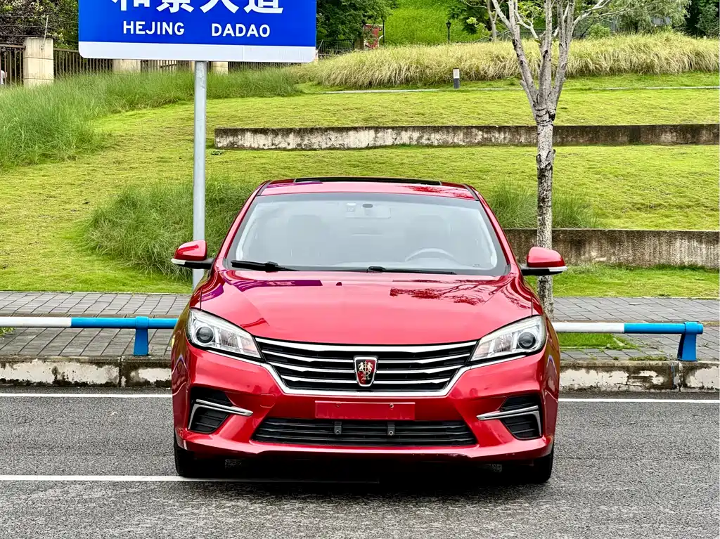 Roewe 360 2018 PLUS 1.5L MT Premium