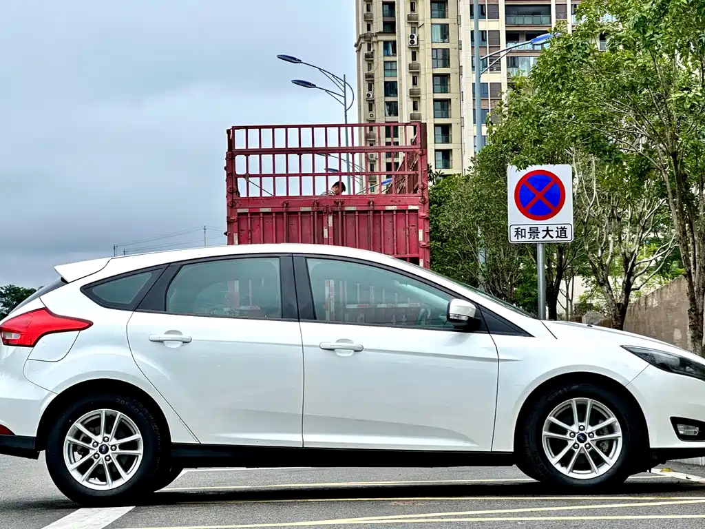 Ford Focus — фотографии объявления, Фото 11
