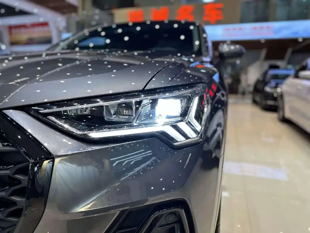 Audi Q3 Sportback — миниатюра 12