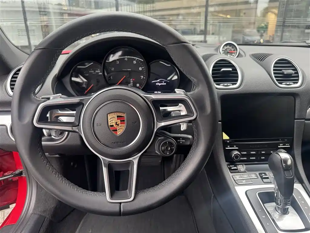Porsche 718 2022 Cayman 2.0T