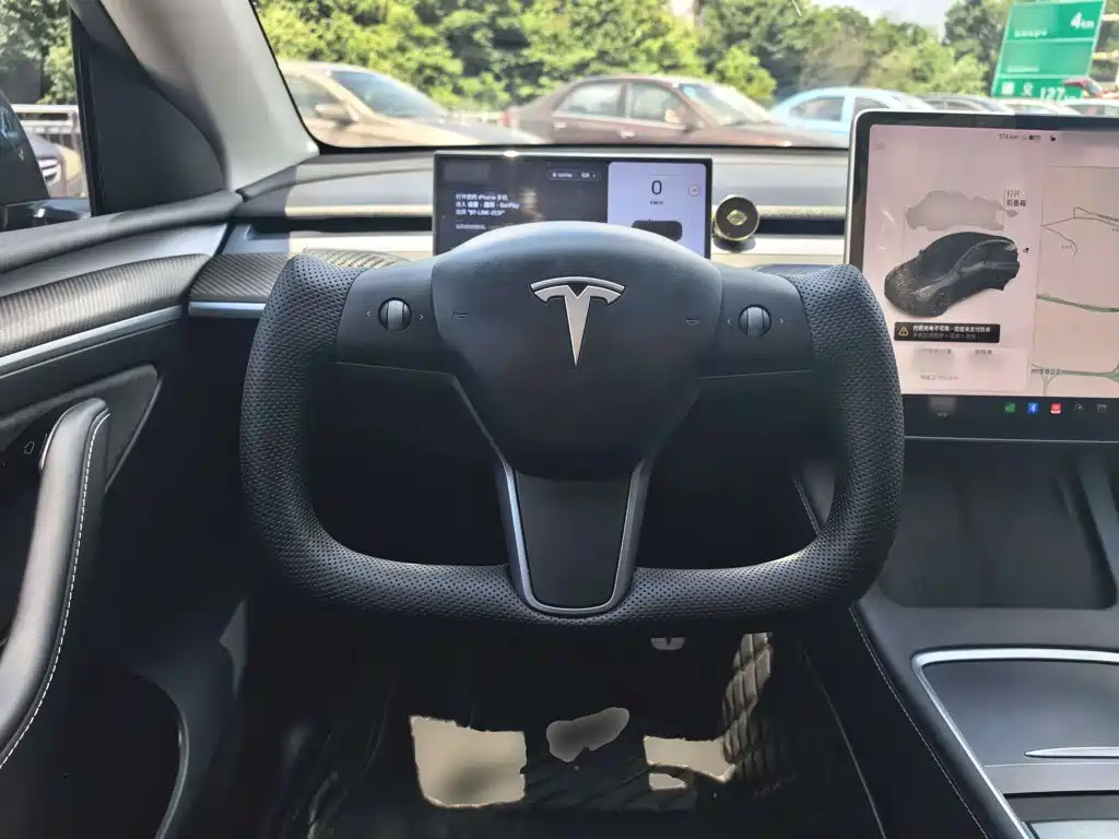 Tesla Model Y — фотографии объявления, Фото 11