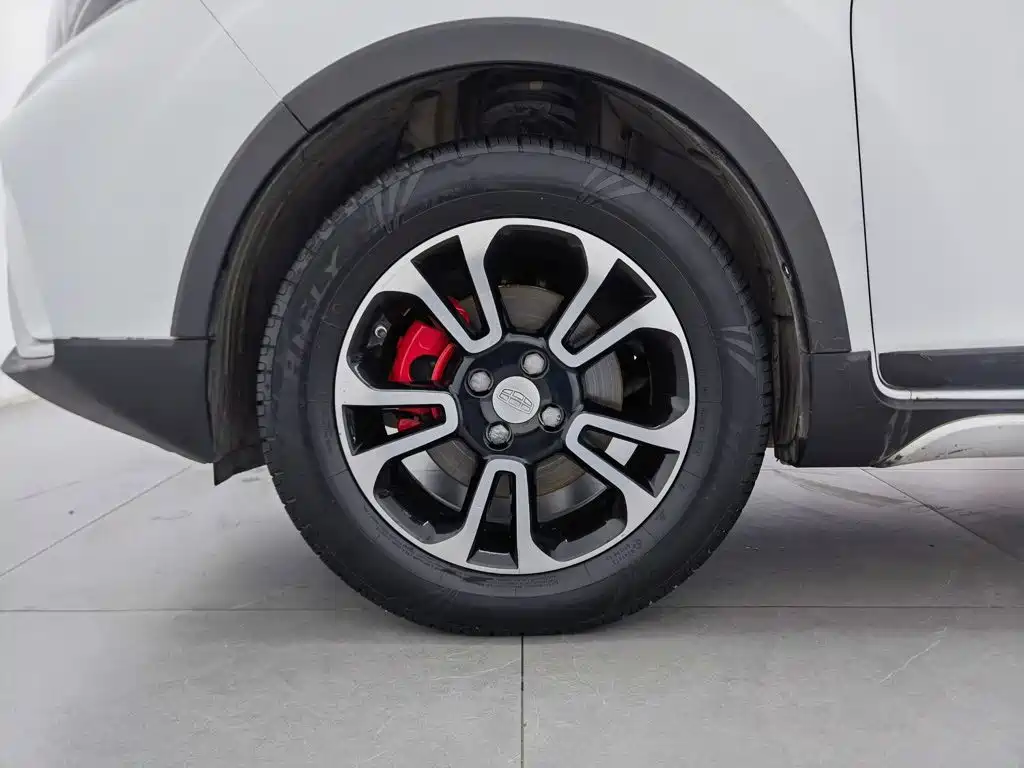 Geely Vision X3 — миниатюра 17