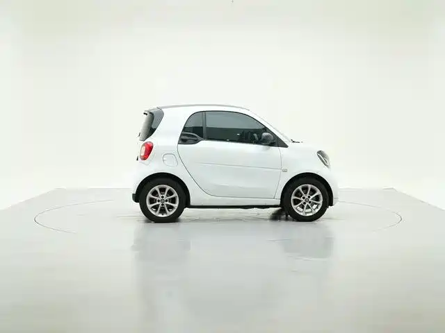 smart Smart Fortwo — миниатюра 15