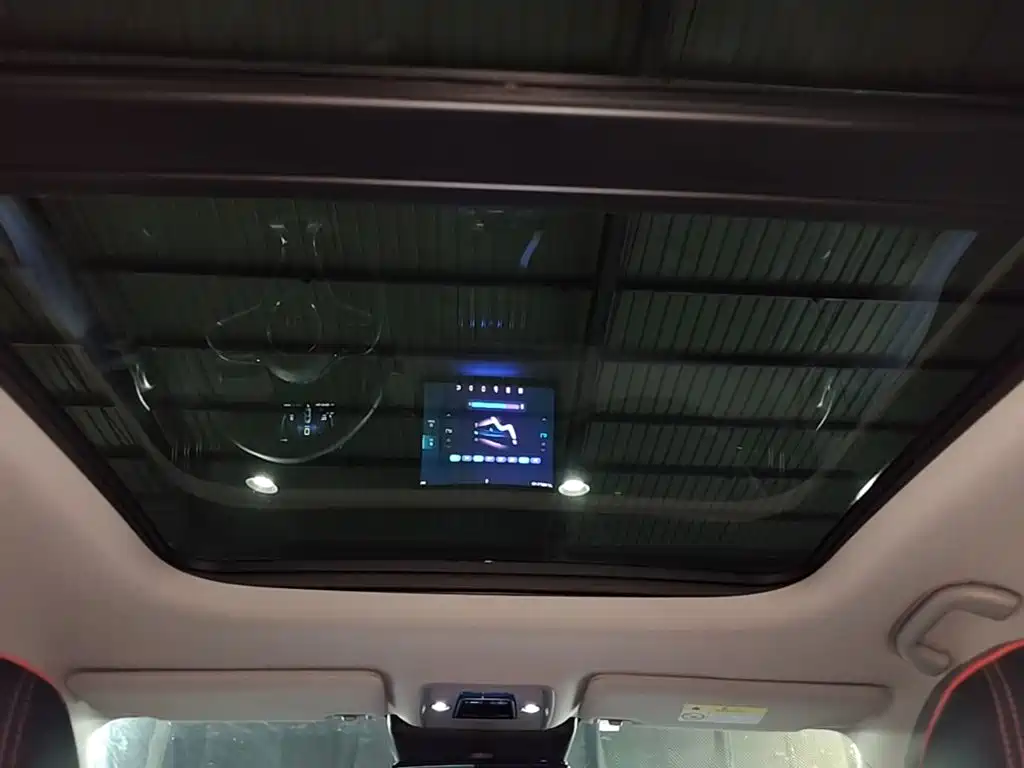 BYD Yuan Plus — миниатюра 18