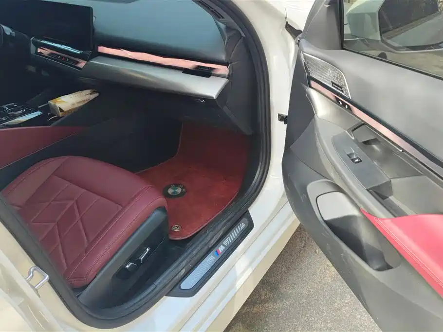 BMW 5 Series 5 2025 530Li Lead M Sport