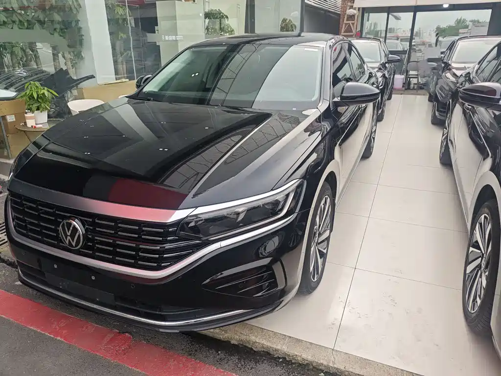 Volkswagen Passat 2022