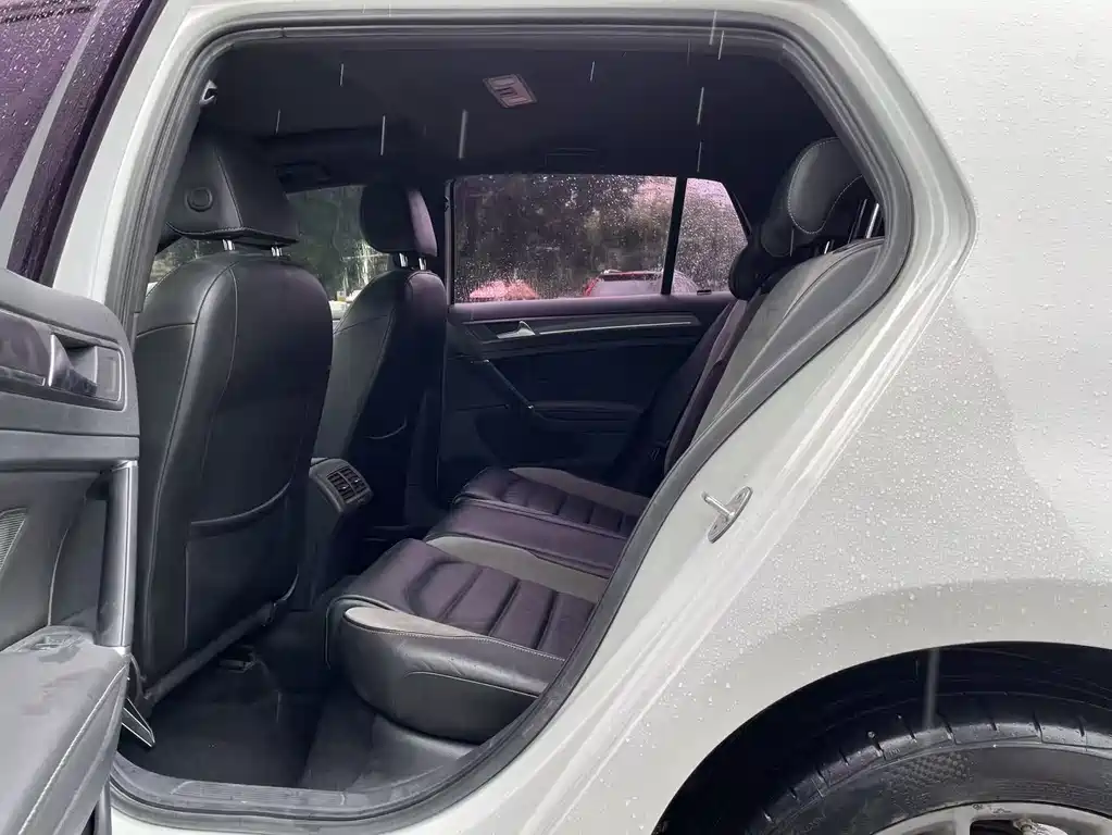 Volkswagen Golf 2017 280TSI AT R-Line