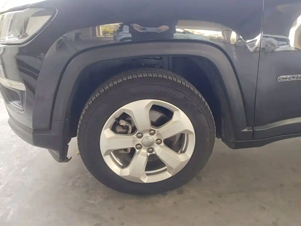 Jeep Compass — миниатюра 23