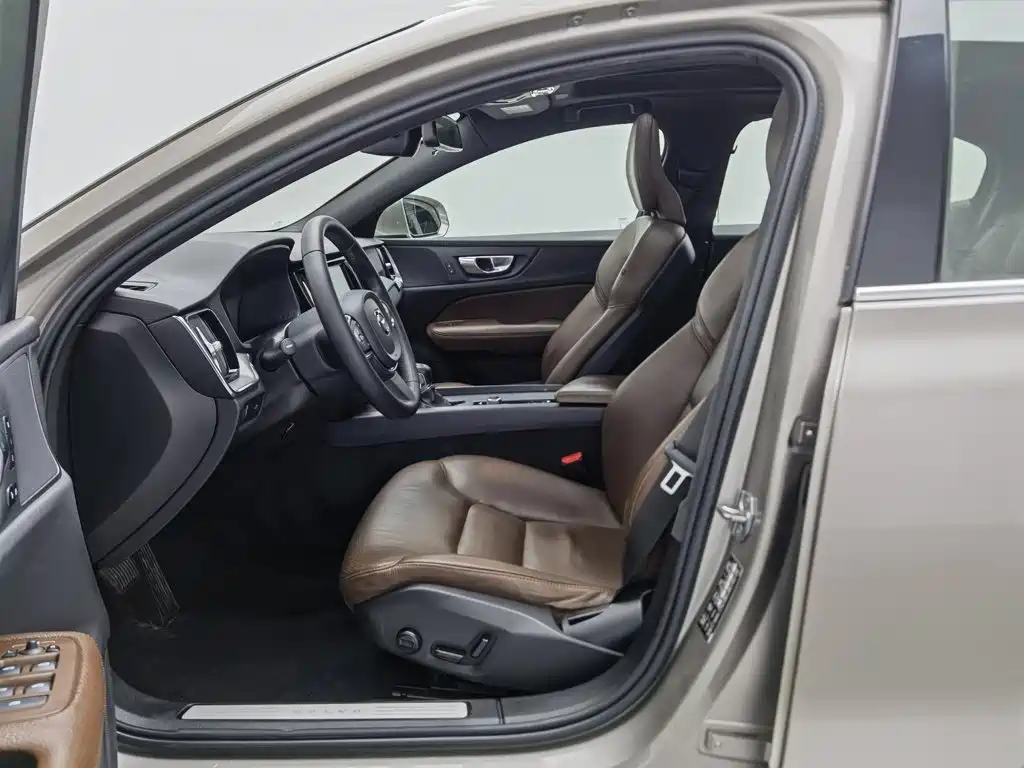 Volvo S60 — миниатюра 10