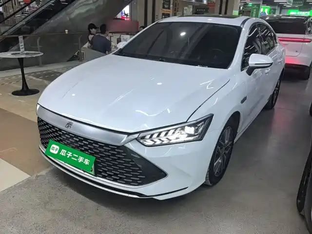 2022 BYD Qin