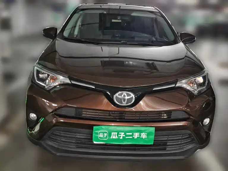 Toyota RAV4 — миниатюра 2