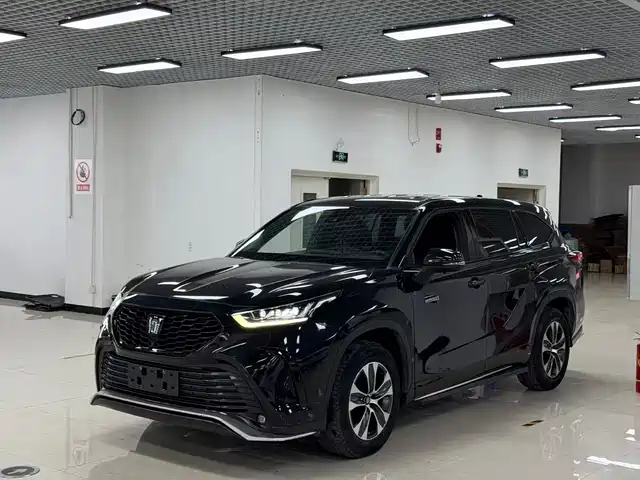 Toyota Crown Kluger
