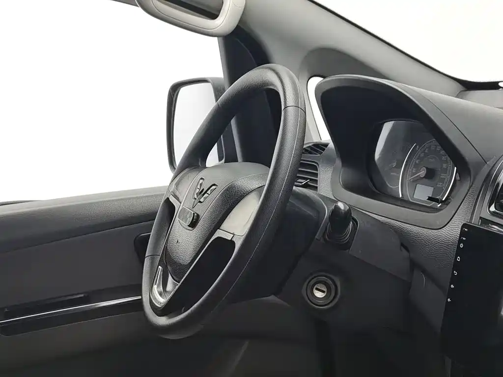 Wuling Zhengcheng Classic — миниатюра 22