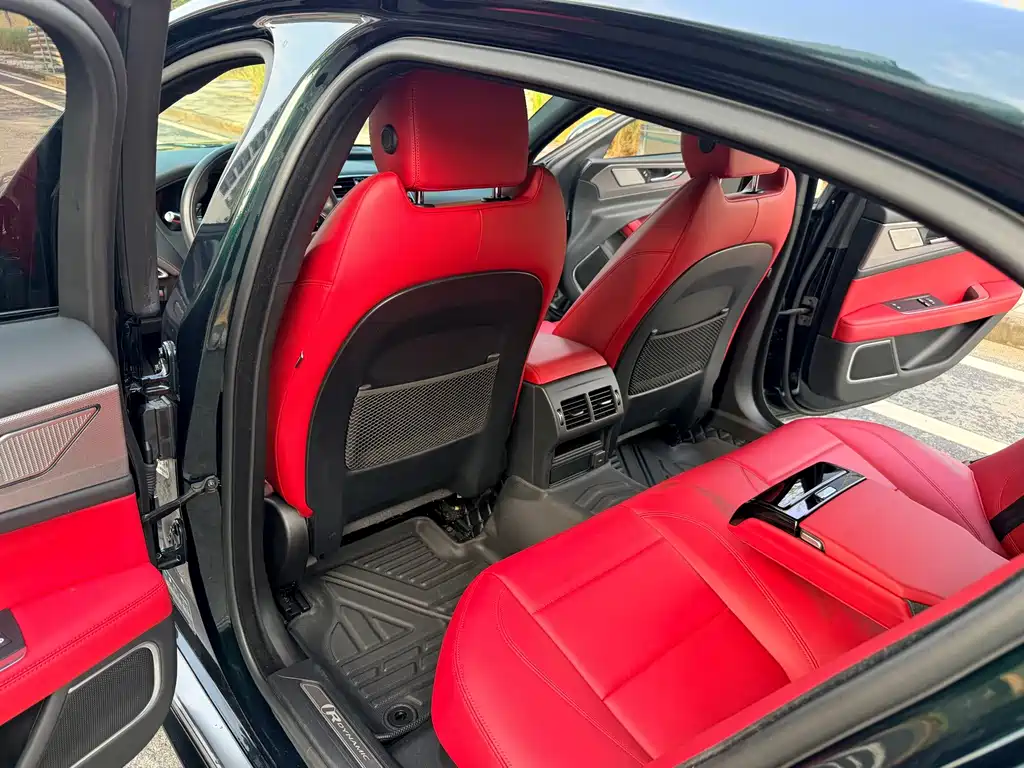 Jaguar XEL — миниатюра 10