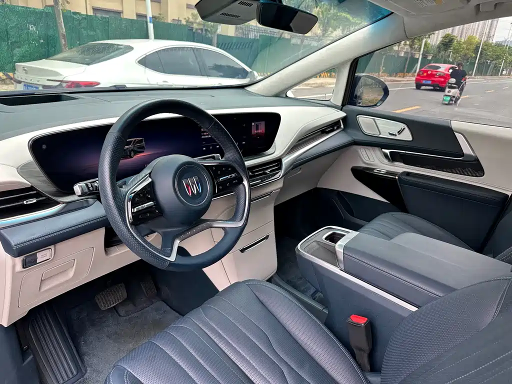 Buick Century 2023 2.0T мест
