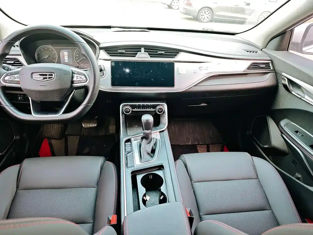 Geely Binrui — миниатюра 6