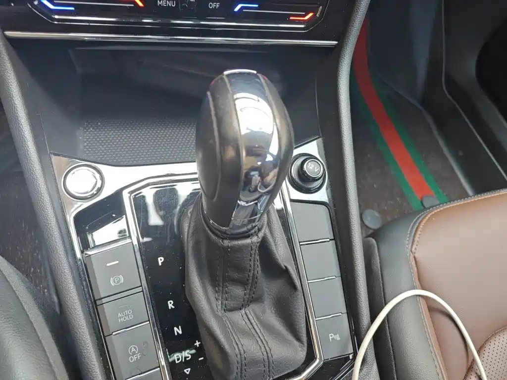 Volkswagen Lavida — миниатюра 7