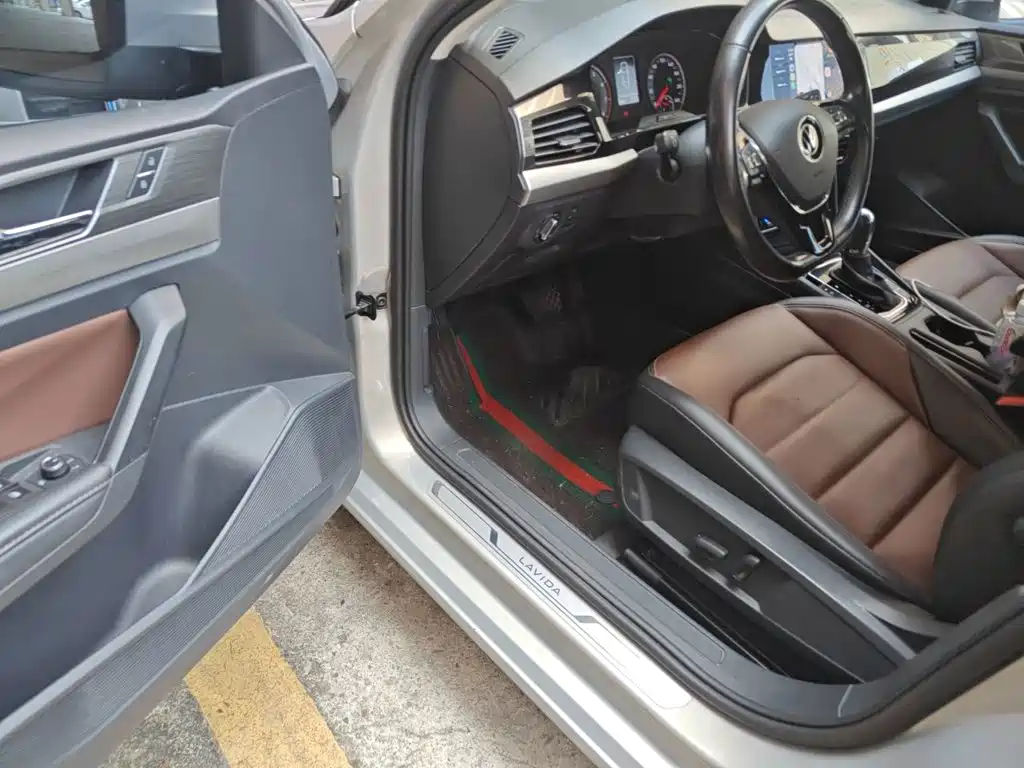 Volkswagen Lavida — миниатюра 14