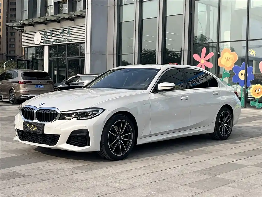 BMW 3 Series 2021