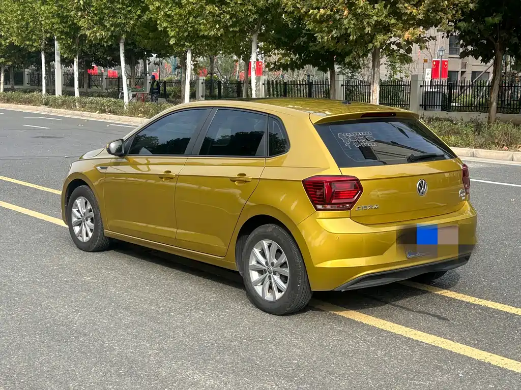 Volkswagen Polo — миниатюра 7