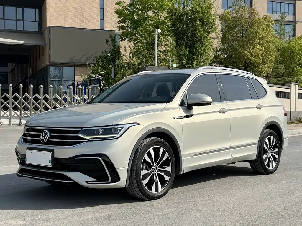 Volkswagen Tiguan L 2021