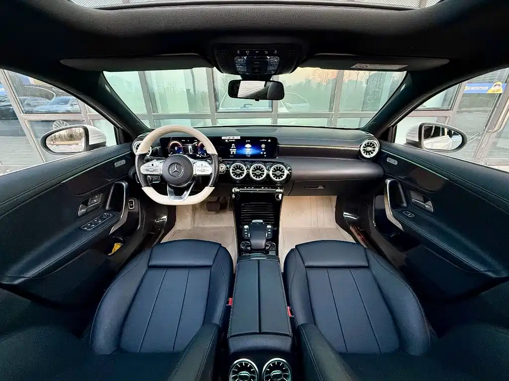 MERCEDES-BENZ A CLASS