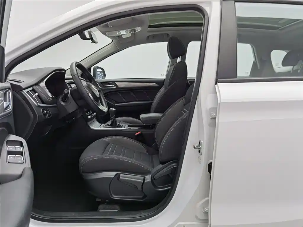 Roewe RX5 2020 20T MT 4G