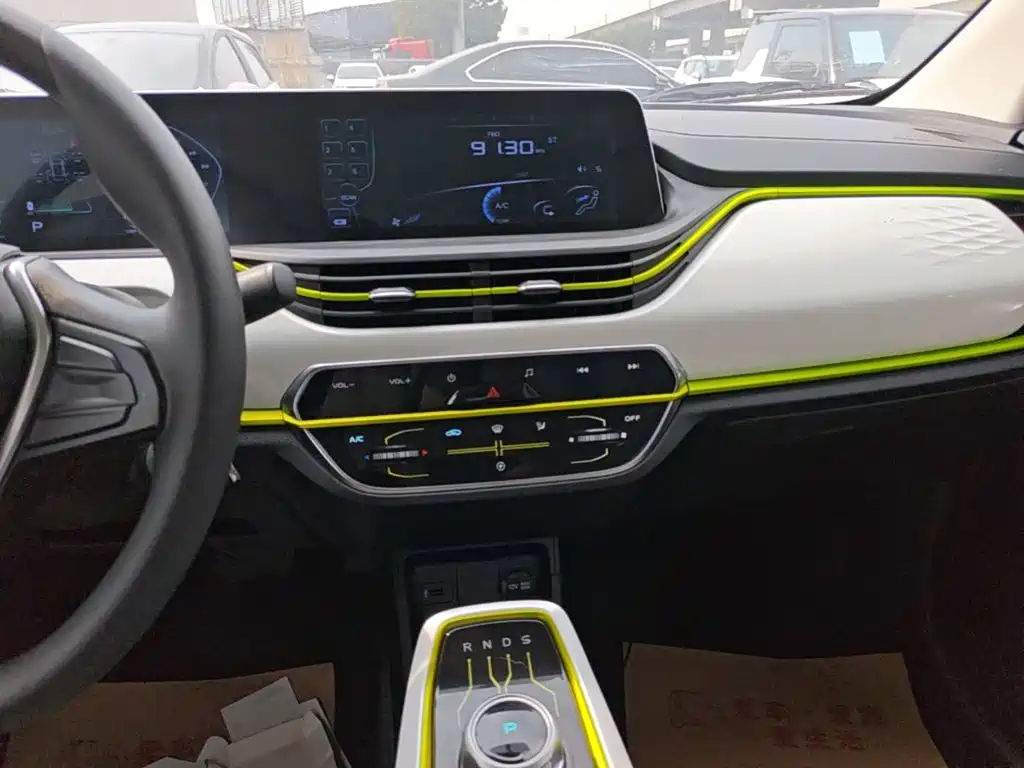 Changan Benben E-Star — миниатюра 13